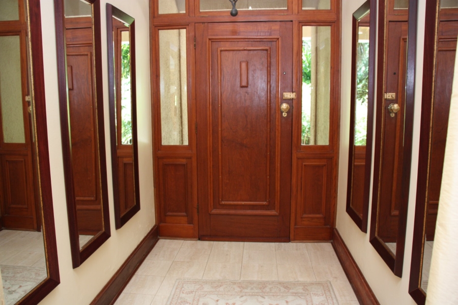 5 Bedroom Property for Sale in Waverley Free State